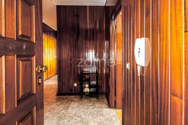 Apartamento T3 para Venda em Santa Maria Maior Foto 5