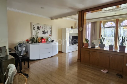 Apartamento T5 para Venda em Penha de França