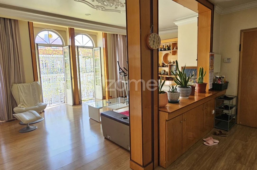 Apartamento T5 para Venda em Penha de França Foto 3