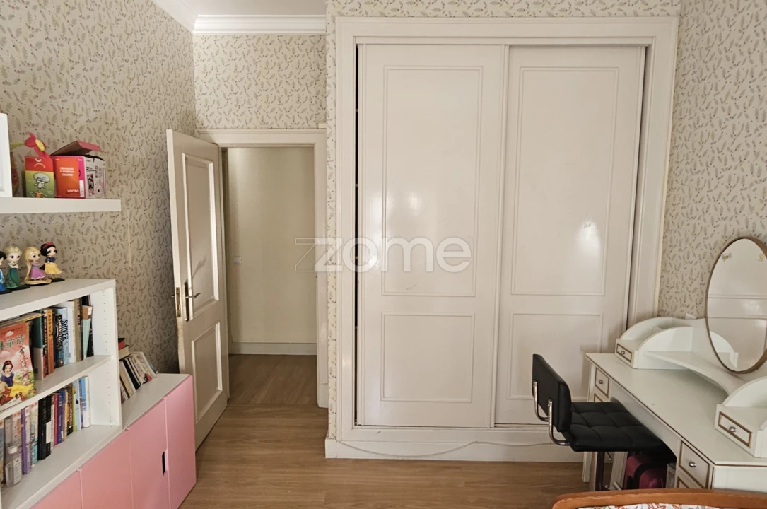 Apartamento T5 para Venda em Penha de França Foto 8
