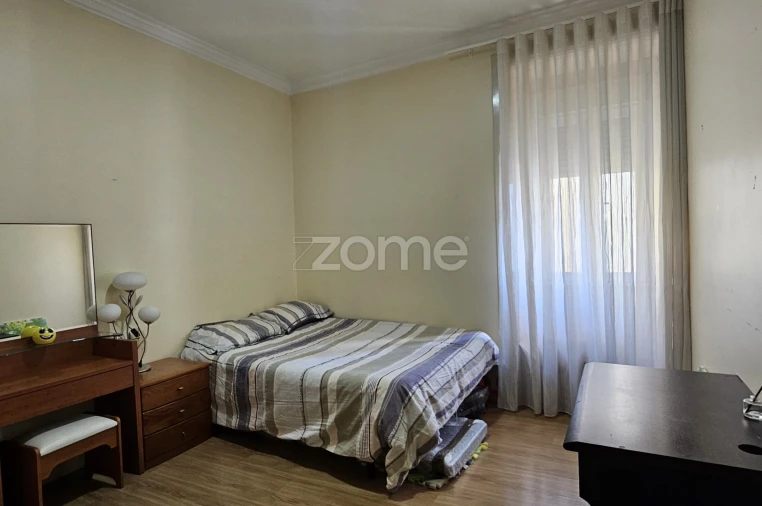 Apartamento T5 para Venda em Penha de França Foto 4