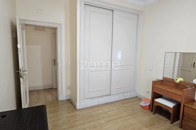 Apartamento T5 para Venda em Penha de França Foto 5