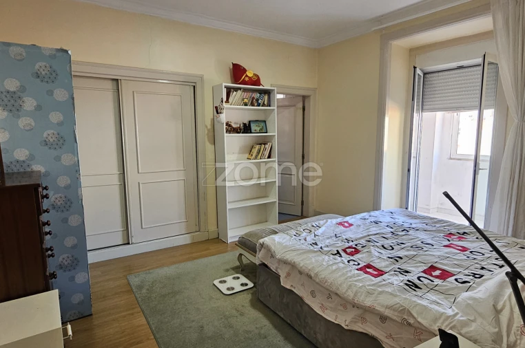 Apartamento T5 para Venda em Penha de França Foto 13
