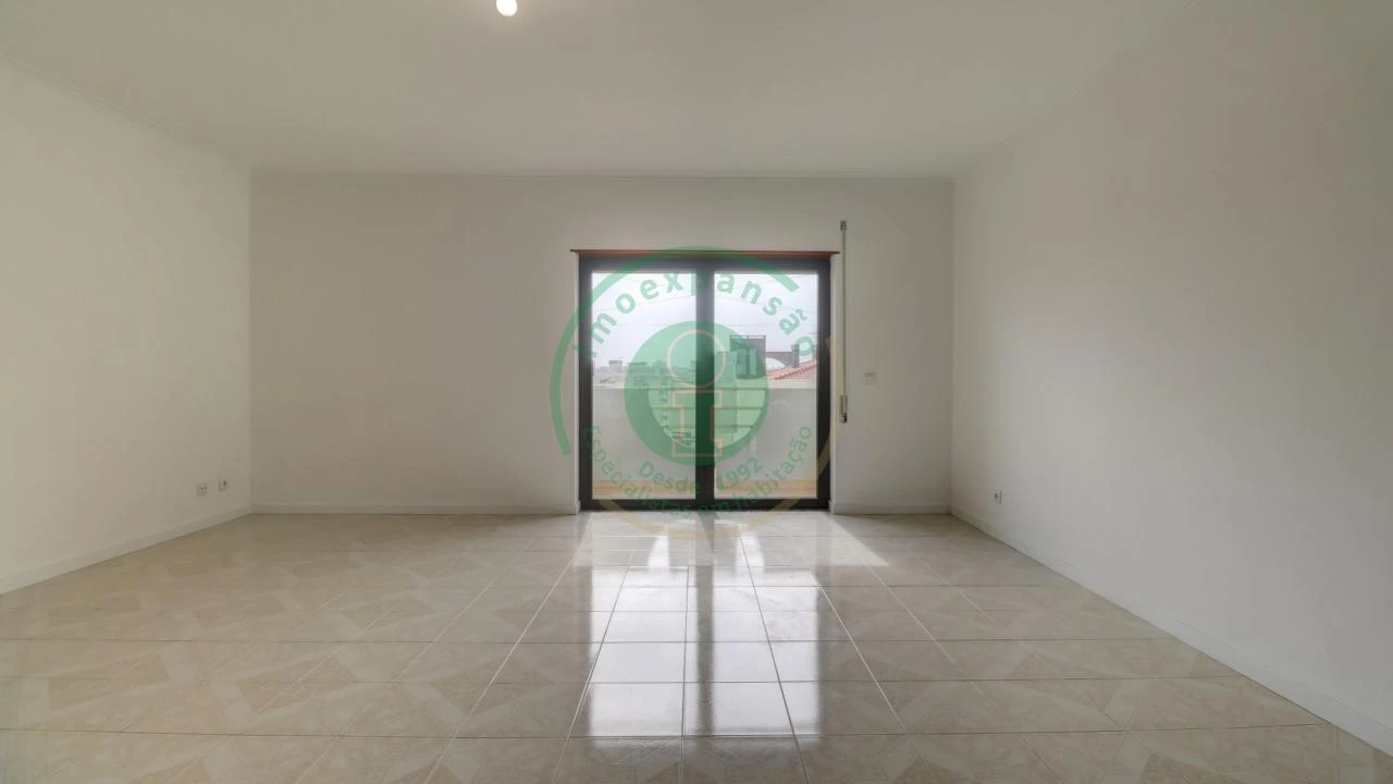 Apartamento T3 para Venda em Buarcos Foto 1