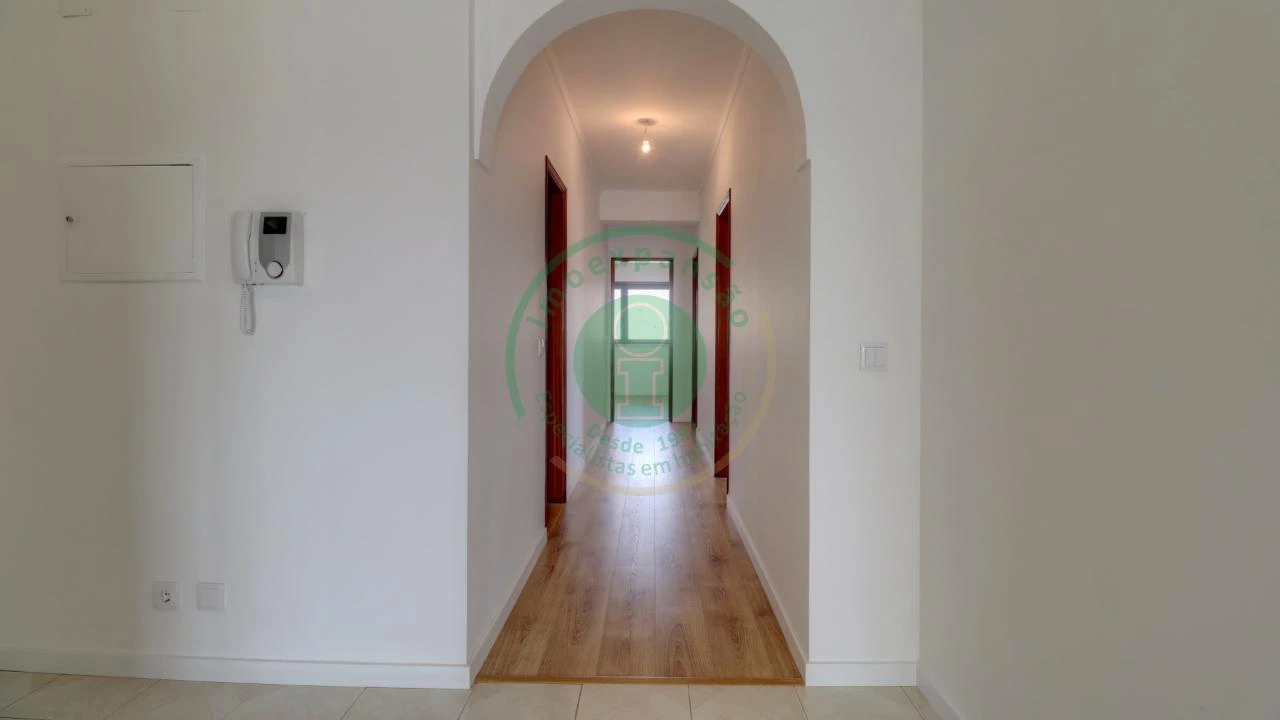 Apartamento T3 para Venda em Buarcos Foto 10