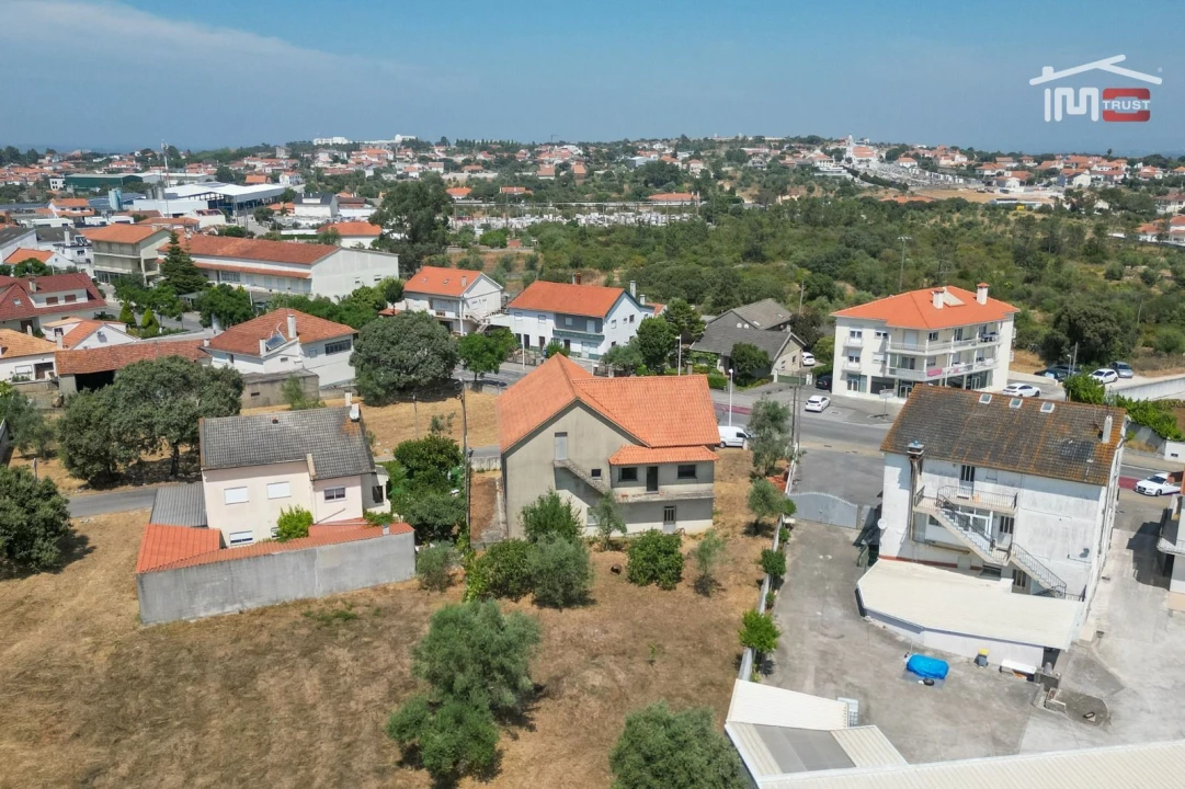 Moradia T0 para Venda em Fatima Foto 40