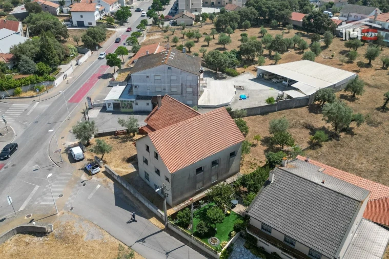 Moradia T0 para Venda em Fatima Foto 18