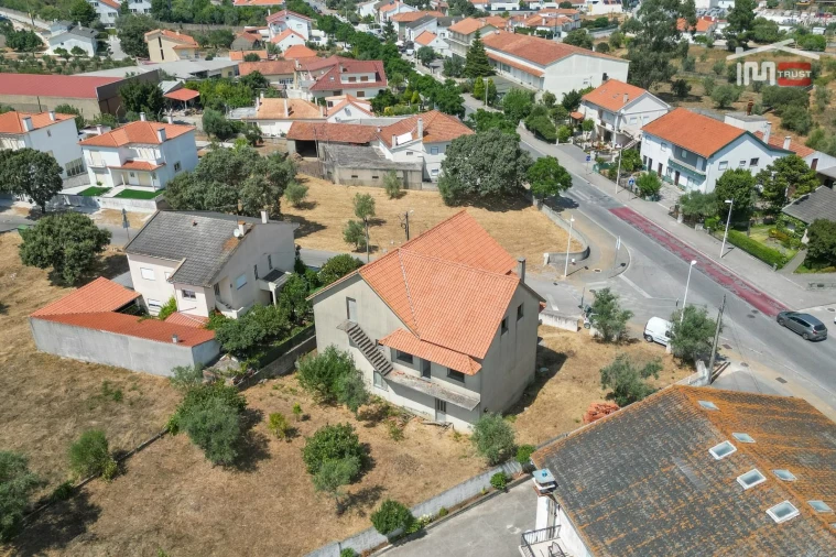 Moradia T0 para Venda em Fatima Foto 38