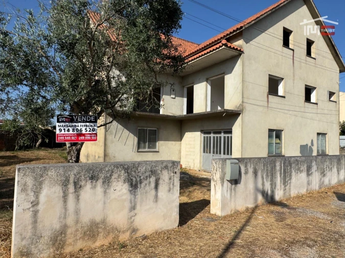 Moradia T0 para Venda em Fatima Foto 2