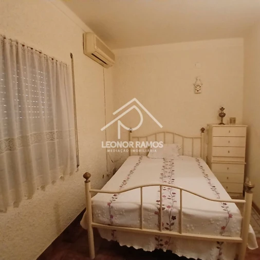 Moradia T2 para Venda em Salgueiro do Campo Foto 11