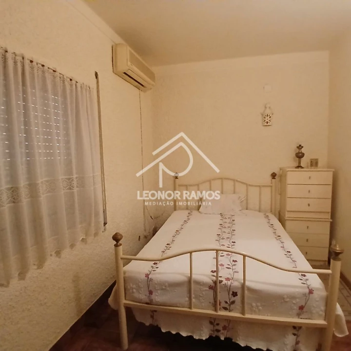 Moradia T2 para Venda em Salgueiro do Campo Foto 11