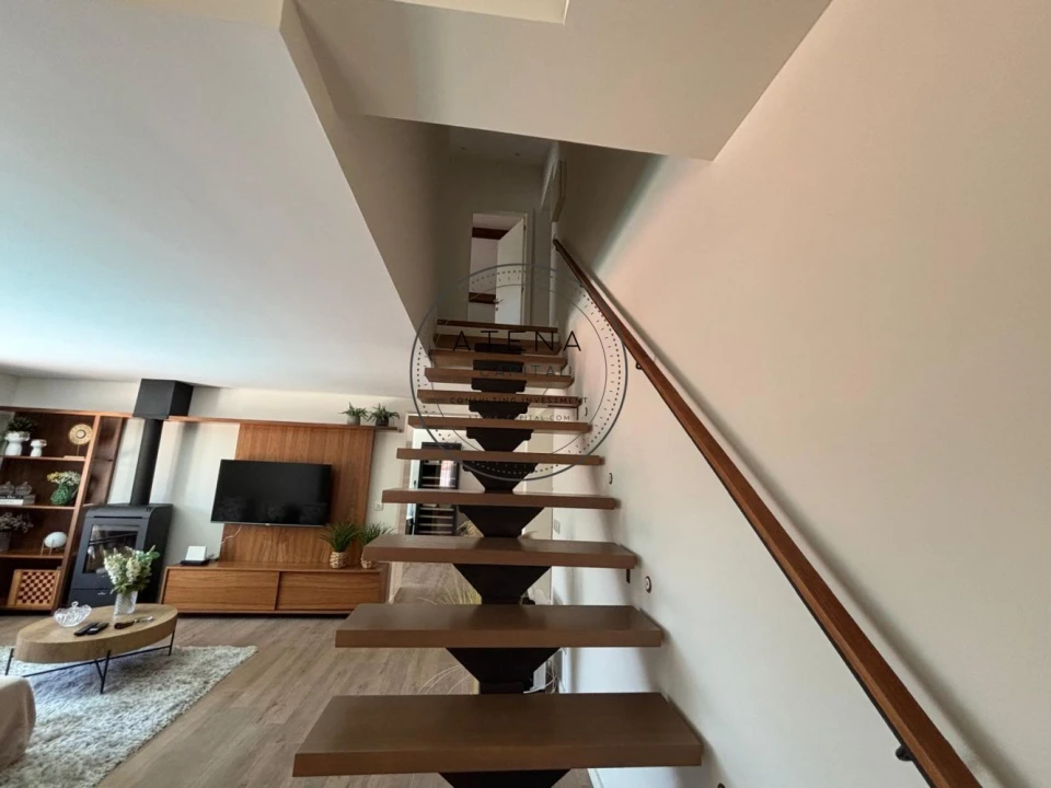 Moradia T3 para Venda em Venda Nova e Pondras Foto 10