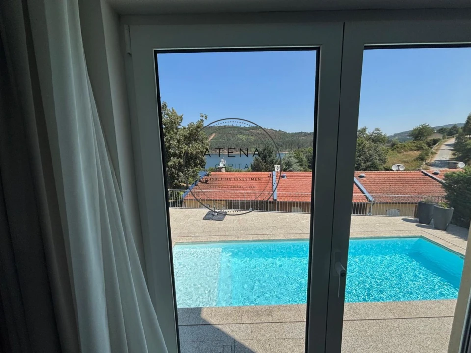 Moradia T3 para Venda em Venda Nova e Pondras Foto 2