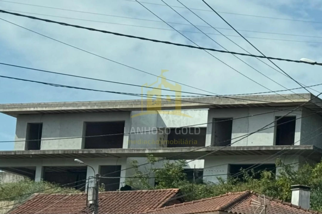 Moradia T4 para Venda em Anjos e Vilar do Chão Foto 9