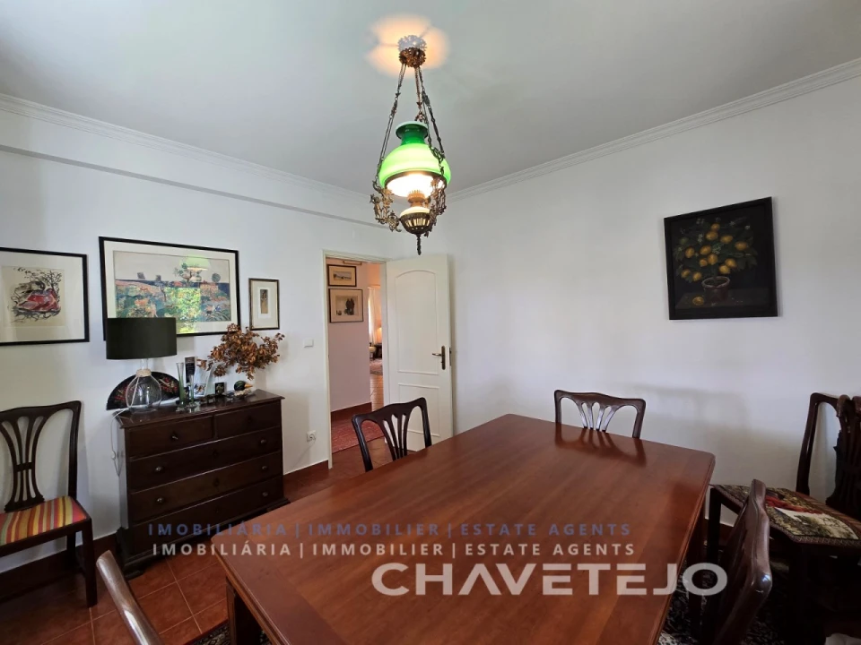 Moradia T5 para Venda em Casais e Alviobeira Foto 20