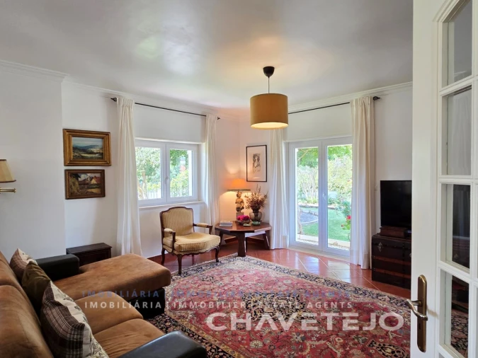 Moradia T5 para Venda em Casais e Alviobeira Foto 23