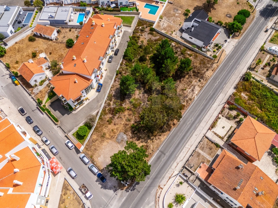 Terreno para Venda em Foz do Arelho Foto 3