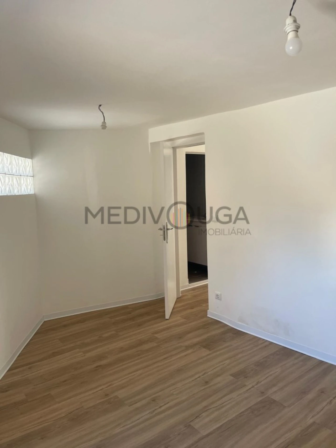 Moradia T1 para Venda em Arcos e Mogofores Foto 10