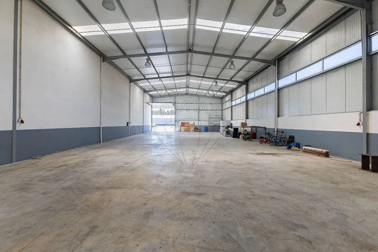 Armazém para Venda em Ovar, São João, Arada e São Vicente de Pereira Jusã Foto 8
