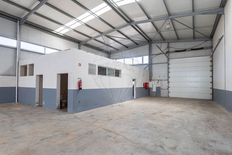 Armazém para Venda em Ovar, São João, Arada e São Vicente de Pereira Jusã Foto 14