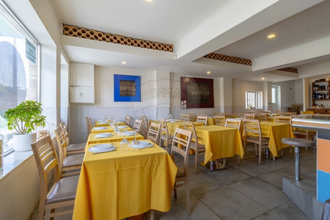 Negócio para Venda em São Felix da Marinha Foto 24