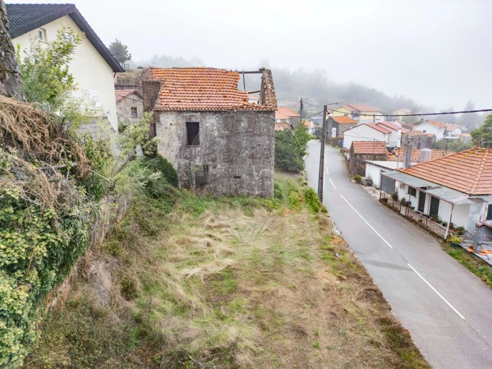 Moradia T3 para Venda em Junqueira Foto 11