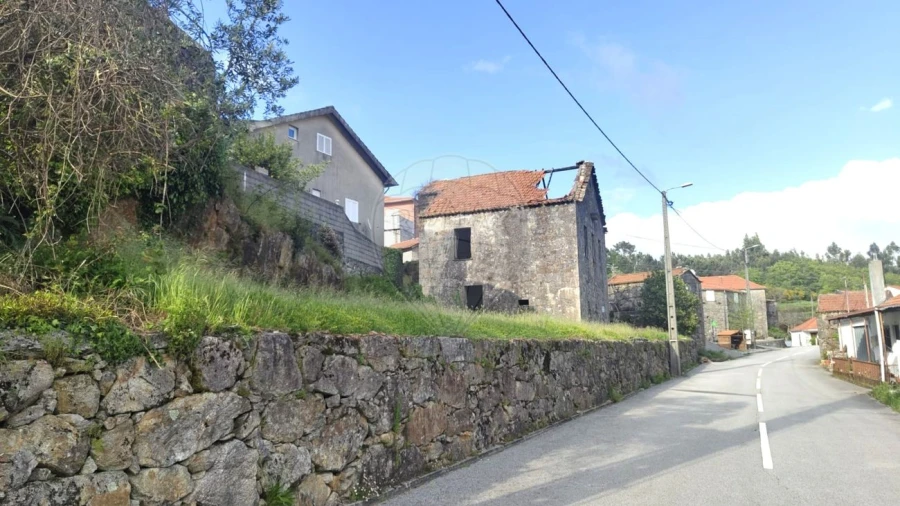 Moradia T3 para Venda em Junqueira Foto 8