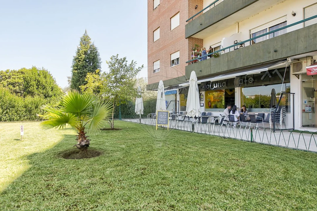 Negócio para Arrendamento em Tamengos, Aguim e Óis do Bairro Foto 2