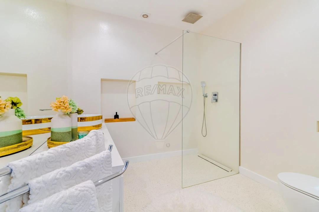 Moradia T4 para Venda em Paços de Ferreira Foto 14