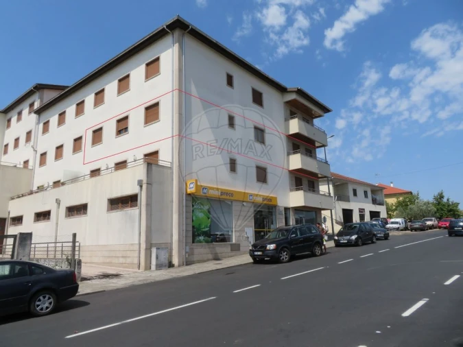 Apartamento T3 para Venda em Vinhais Foto 18