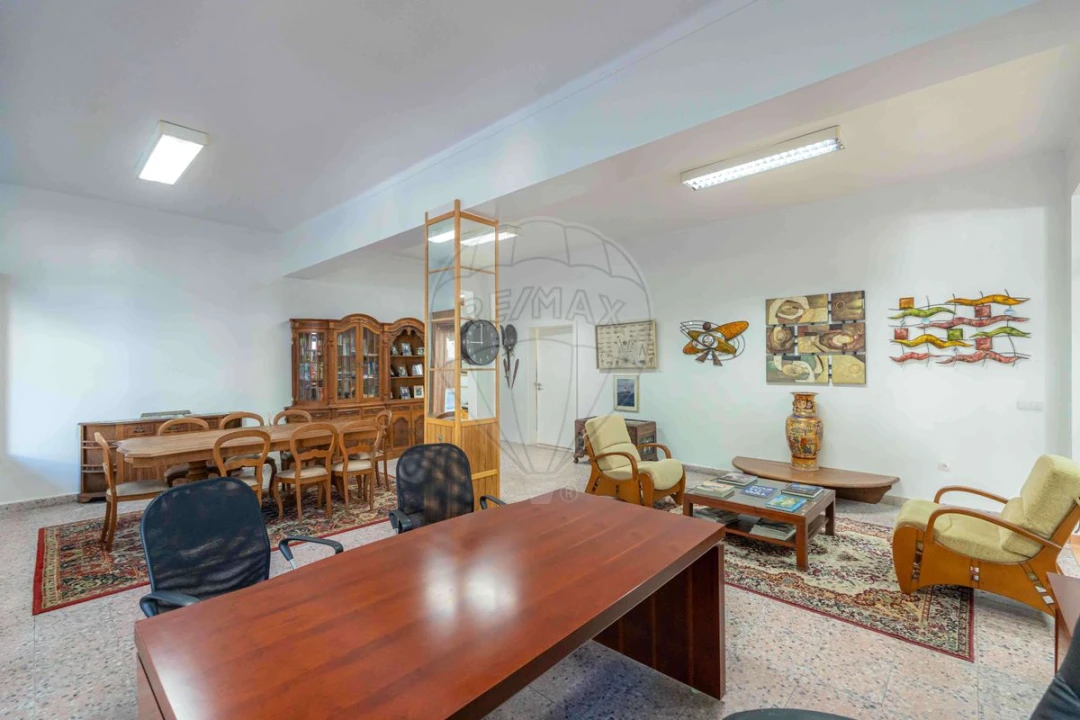 Loja para Venda em Granja do Ulmeiro Foto 24