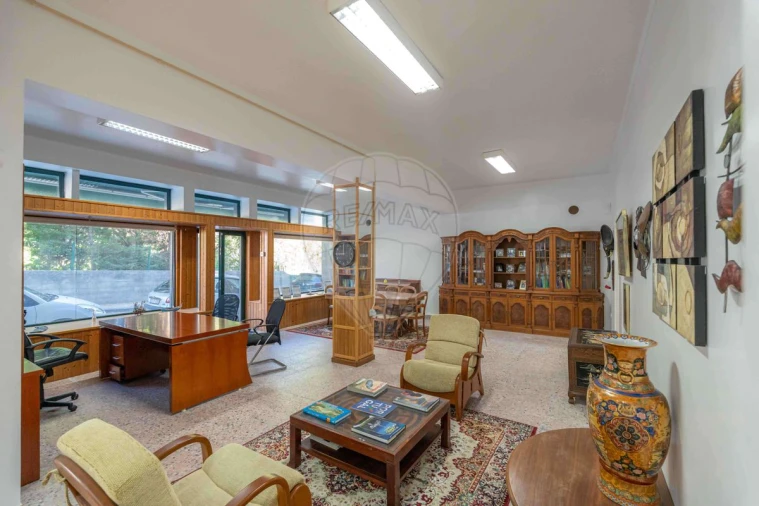 Loja para Venda em Granja do Ulmeiro Foto 25