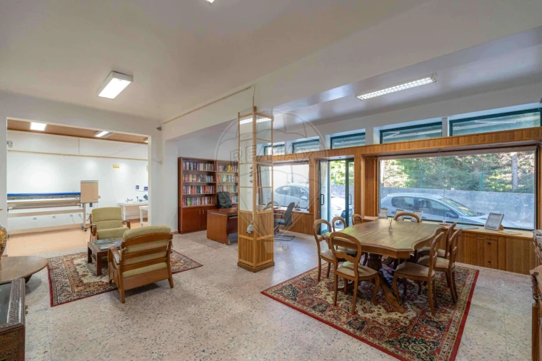 Loja para Venda em Granja do Ulmeiro Foto 20