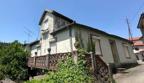 Moradia T4 para Venda em Viseu