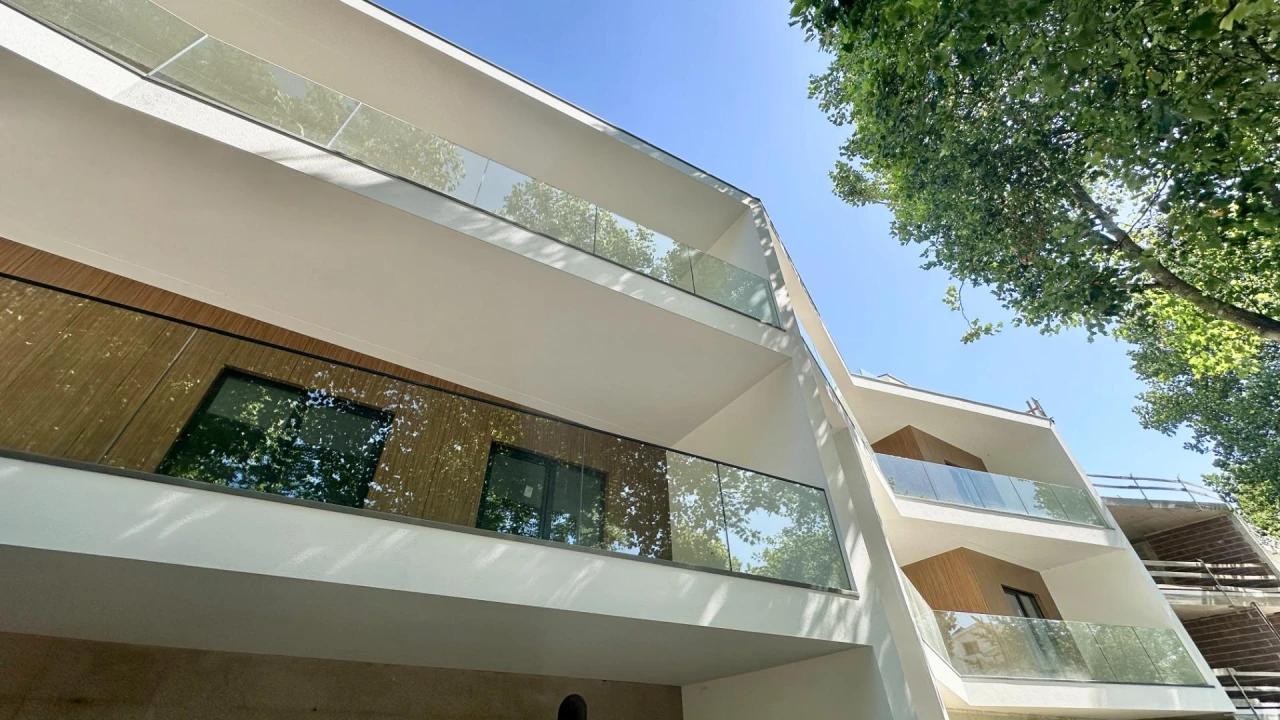 Apartamento T5 para Venda em Viseu Foto 2