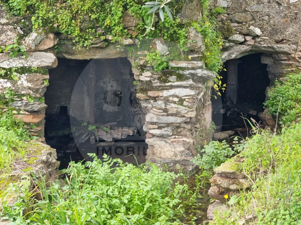 Moradia T4 para Venda em Ourique Foto 10