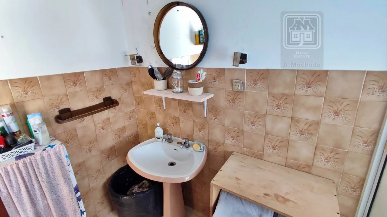 Moradia T2 para Venda em Fenais da Ajuda Foto 32