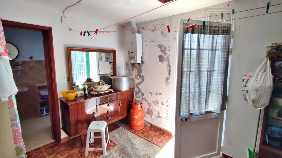 Moradia T2 para Venda em Fenais da Ajuda Foto 30