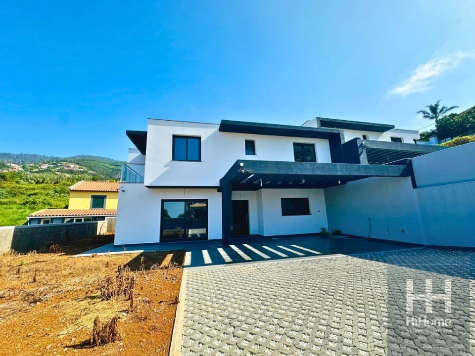 Moradia T3 para Venda em São Roque Foto 4