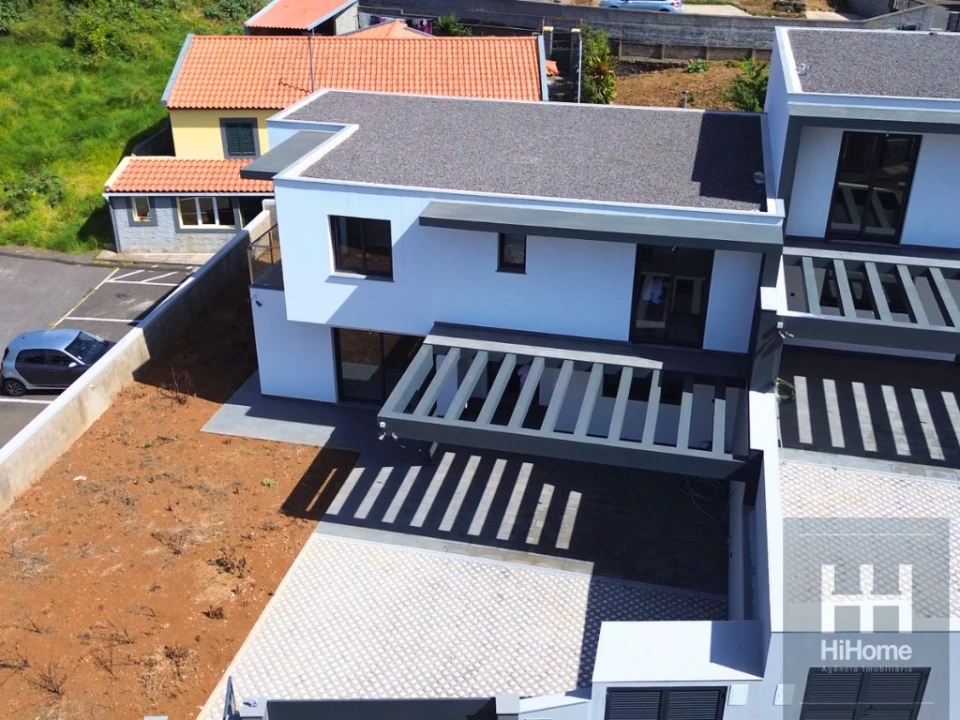 Moradia T3 para Venda em São Roque Foto 27