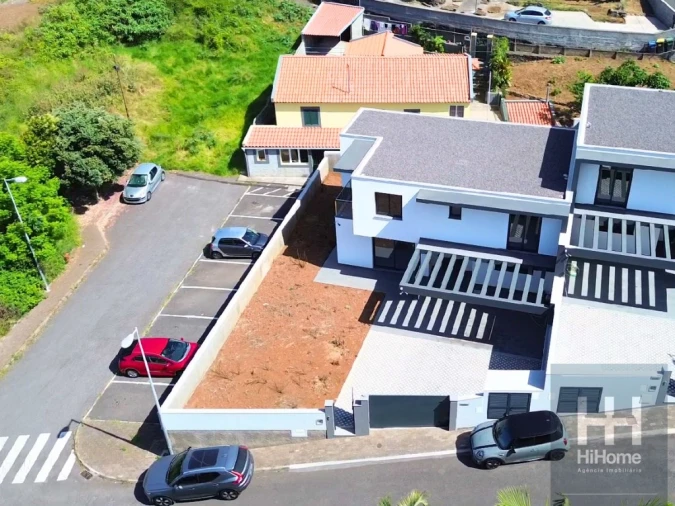 Moradia T3 para Venda em São Roque Foto 35