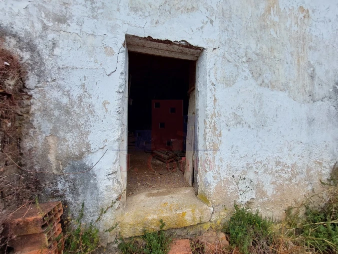 Moradia T3 para Venda em Salir de Matos Foto 35