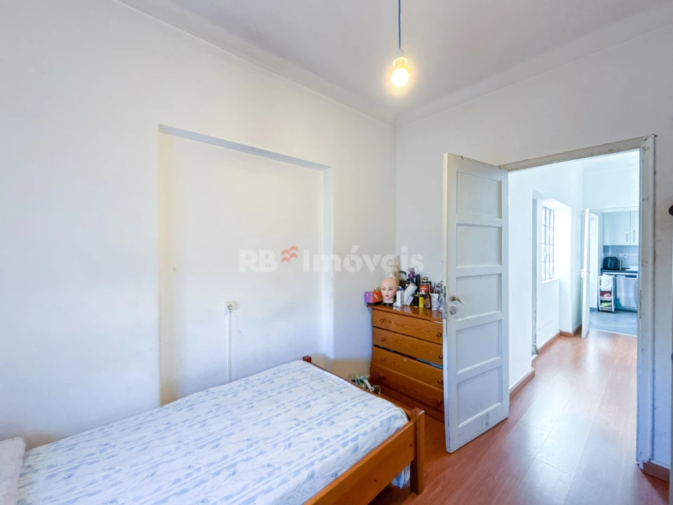 Moradia T5 para Venda em São João Baptista e Santa Maria dos Olivais Foto 20