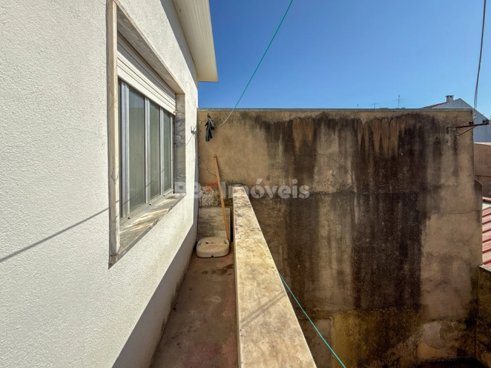 Moradia T5 para Venda em São João Baptista e Santa Maria dos Olivais Foto 29