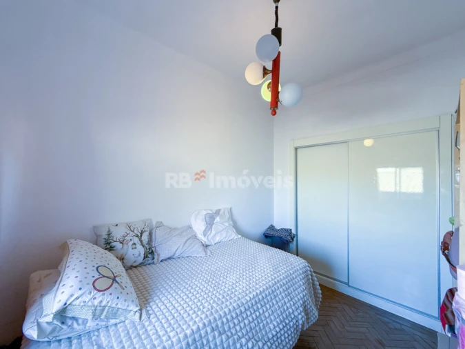 Moradia T5 para Venda em São João Baptista e Santa Maria dos Olivais Foto 3