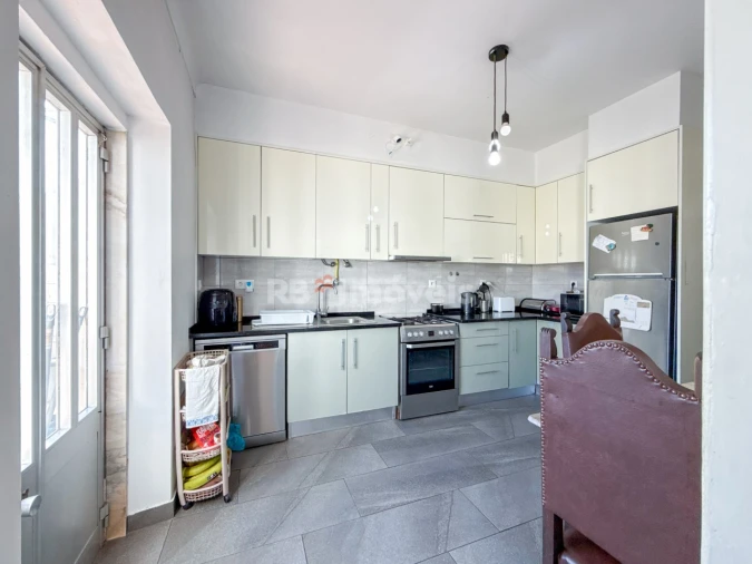 Moradia T5 para Venda em São João Baptista e Santa Maria dos Olivais Foto 13