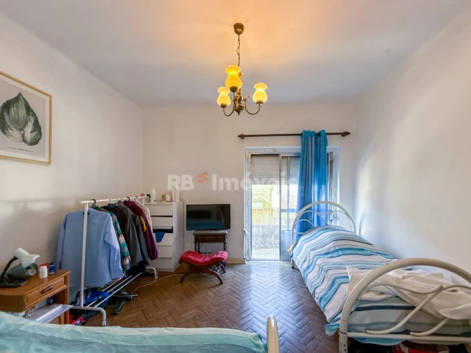 Moradia T5 para Venda em São João Baptista e Santa Maria dos Olivais Foto 36