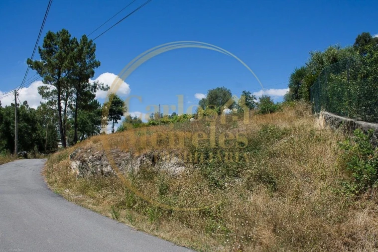 Terreno para Venda em Poiares Foto 2