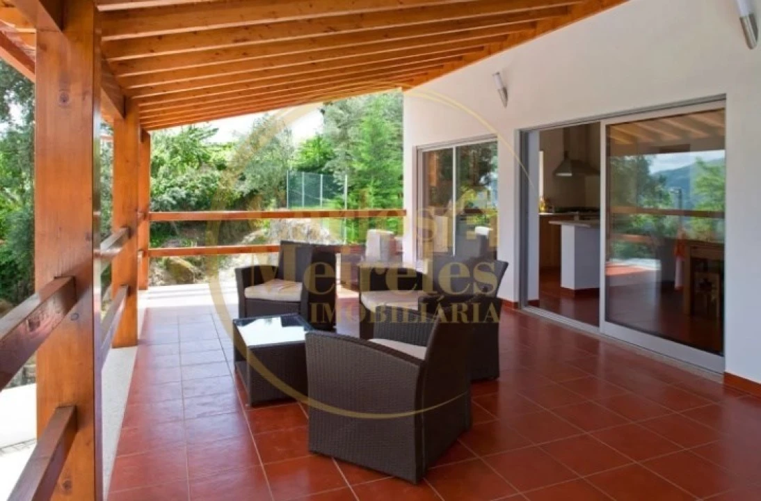 Moradia T3 para Venda em Gondoriz Foto 10