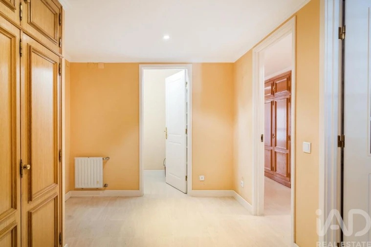 Apartamento T2 para Arrendamento em Avenidas Novas Foto 7